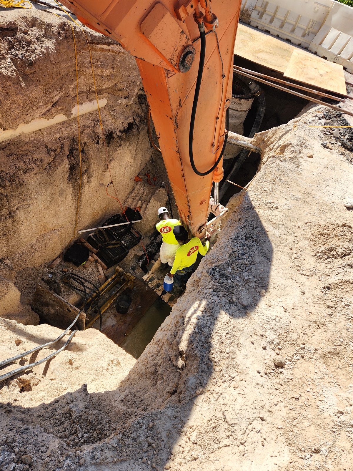 Pipe lining 915 to 1001