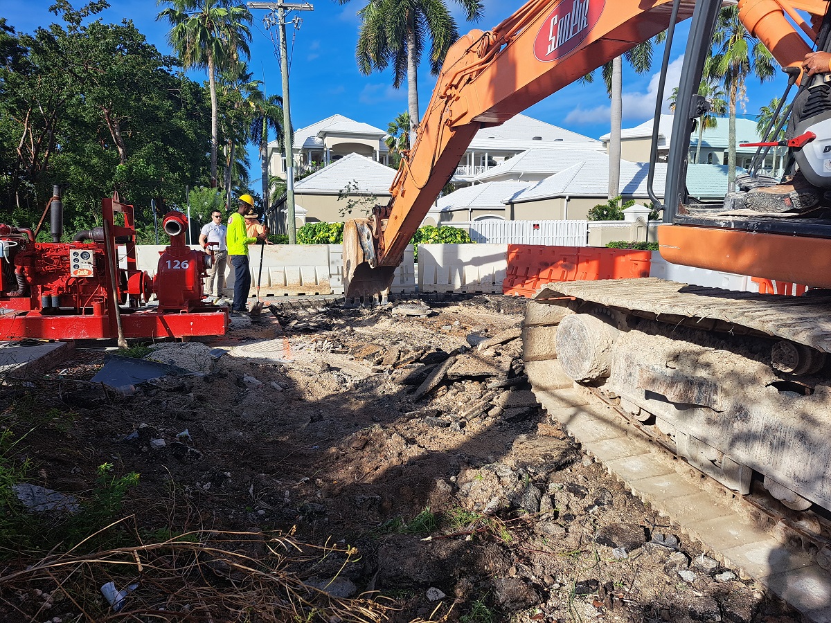 Replacement of Manhole 915